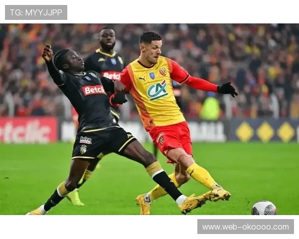 摩纳哥4-0大胜雷恩，法蒂破门穆赞博建功